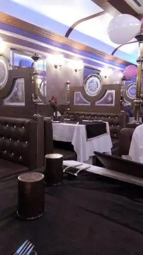 Hotel Royal Suites