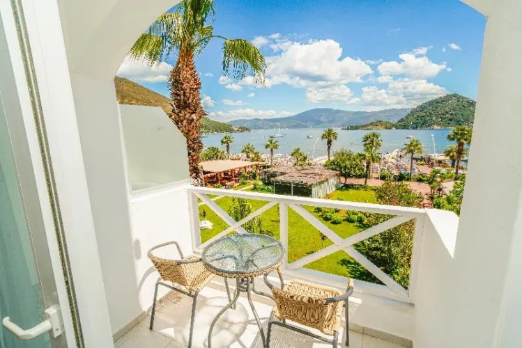 Standard Double room with balcony and with sea view
