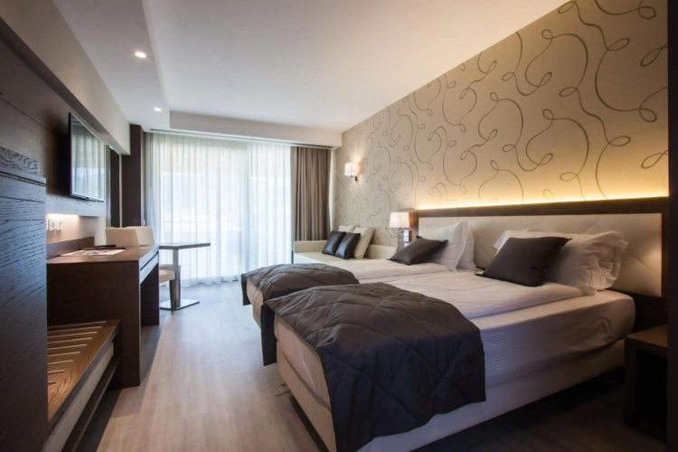 Hotel Bisesti