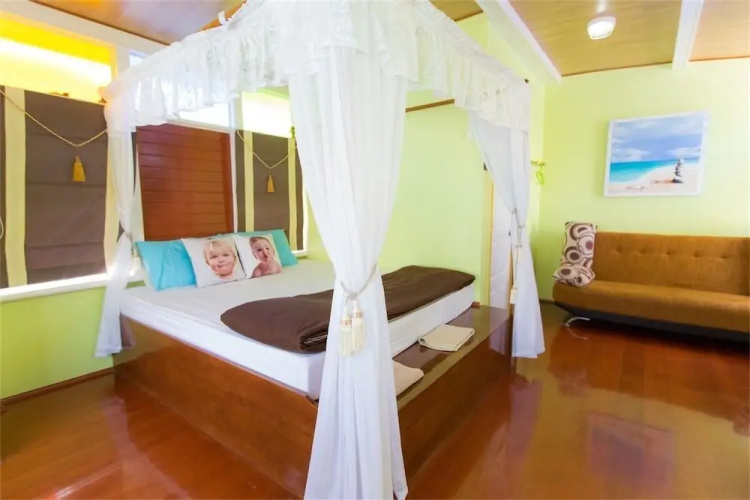 De Lunar Resort Koh Larn
