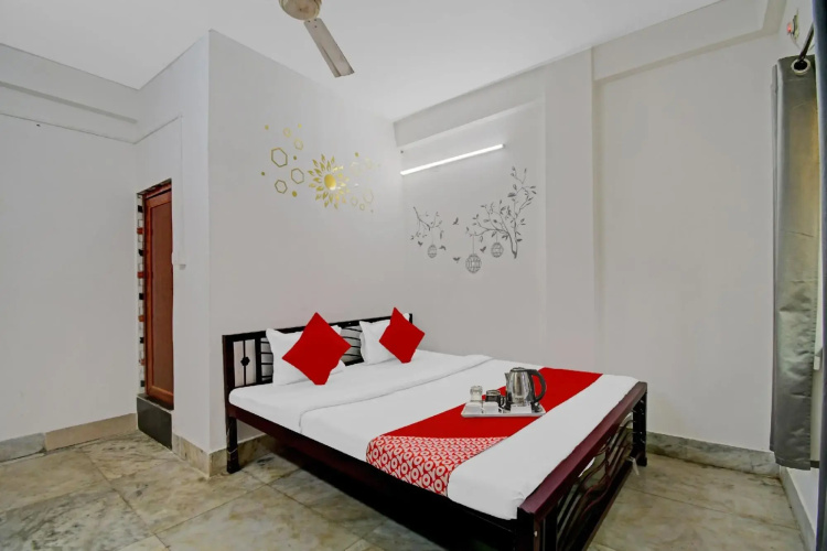 OYO 88694 Hotel Valentine