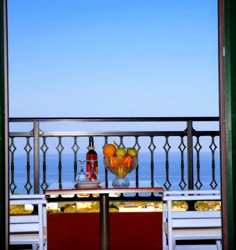 1 Bedroom Superior Apartment with balcony and with sea view