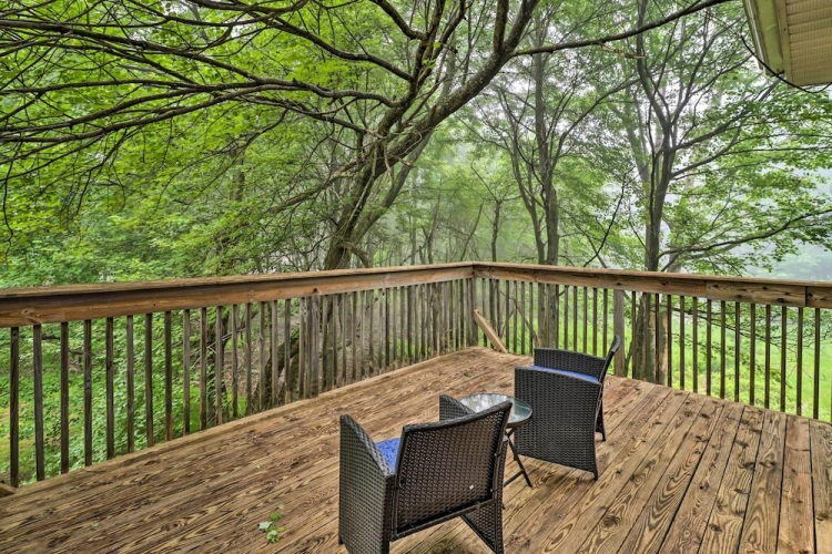 3 Bedrooms Cottage with balcony
