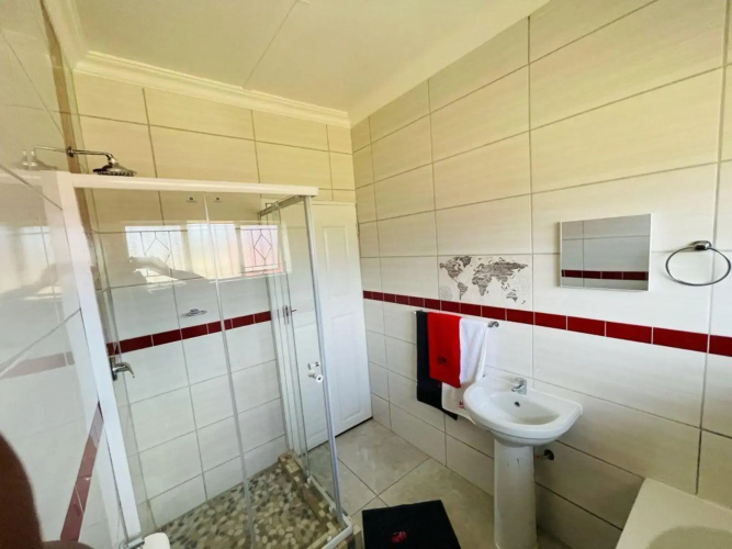 Ithonsi Guesthouse