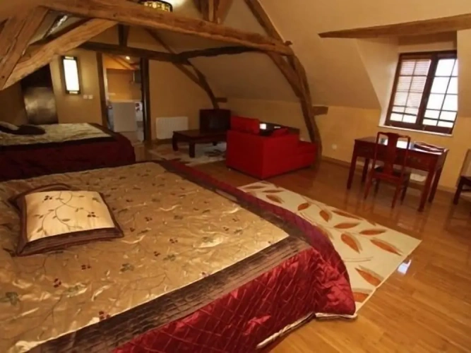 Standard Family room with garden view