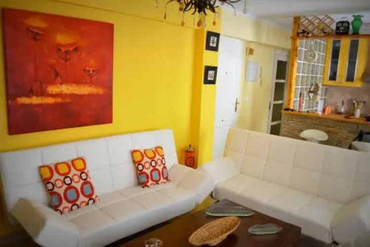 La Bolsa Apartment