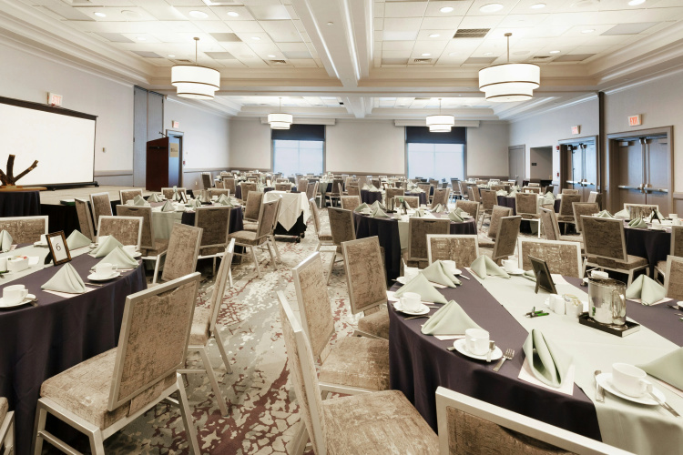 Hilton Garden Inn Chicago North Shore/Evanston photo 34