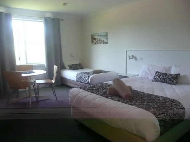 1 Bedroom Standard Double Suite