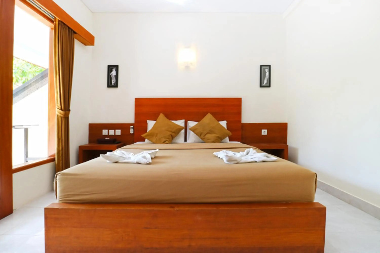 Gora Beach Inn