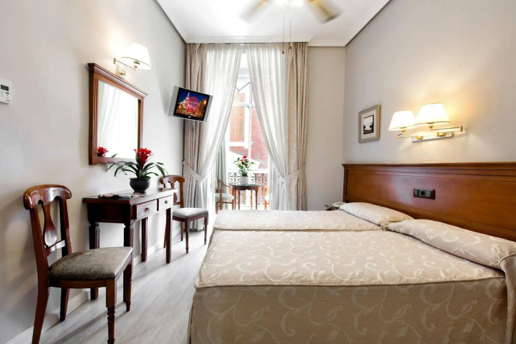 Hostal La Macarena