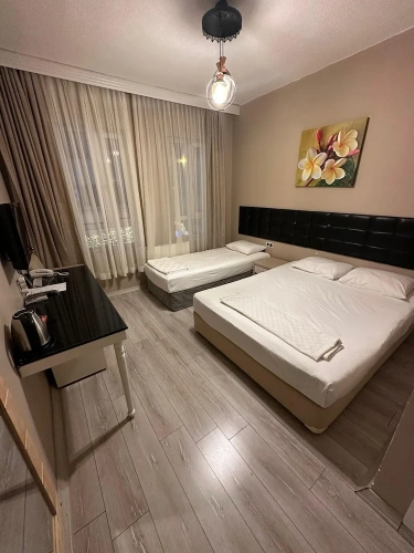 Standard Triple Family room