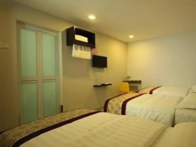 Starway Hotel