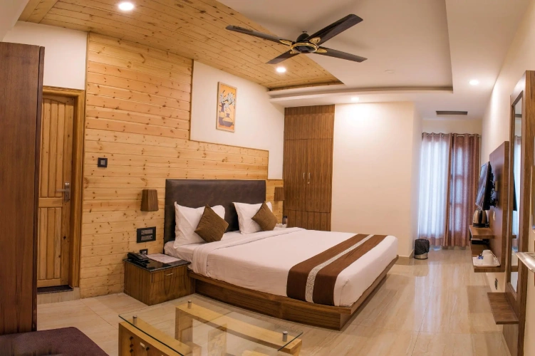 Superior room
