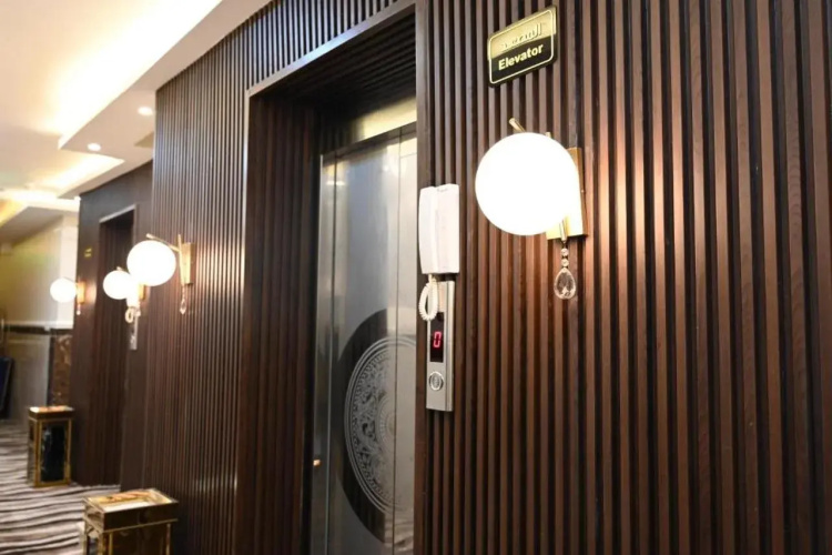 Violet Hotel