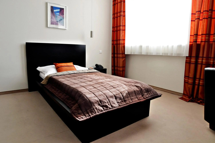 Aston Business Hotel