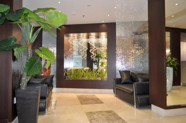 Golden Park Hotel