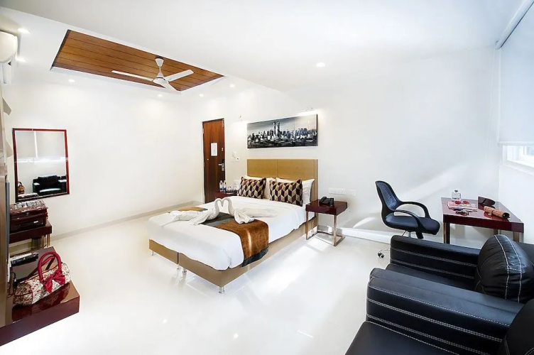 Raj Residency