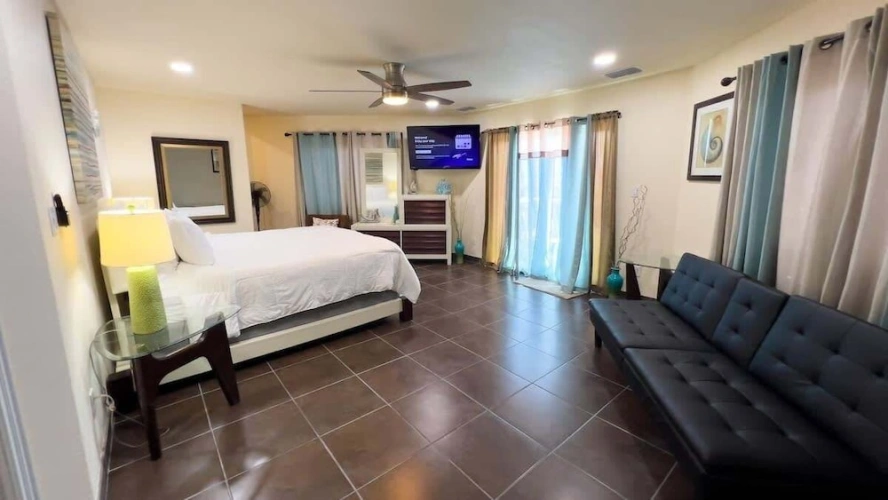 Guest rooms