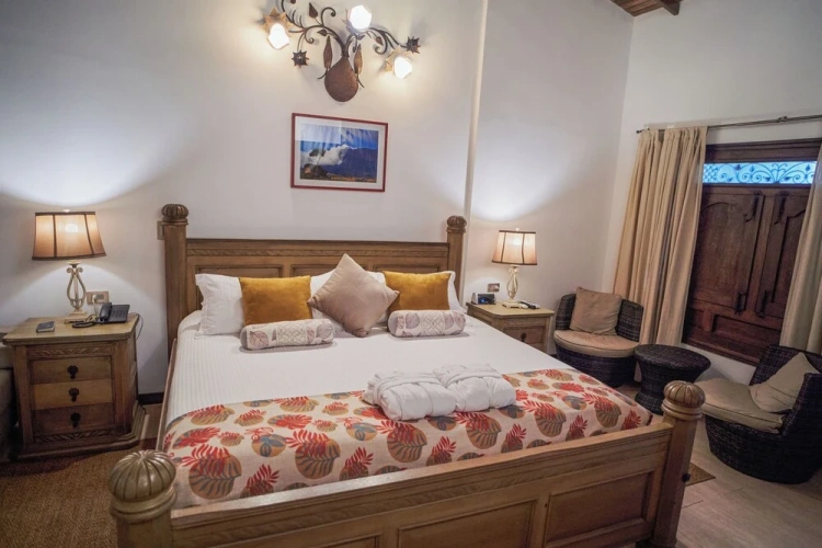 Deluxe Suite