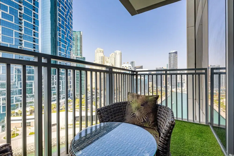2 Beds Marina and Sea View 5242 Marina