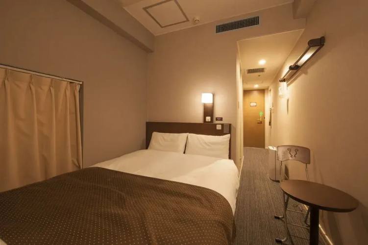 Shinsaibashi ARTY Inn