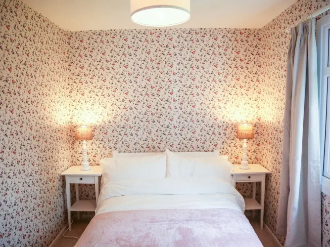 Henllys Lodge
