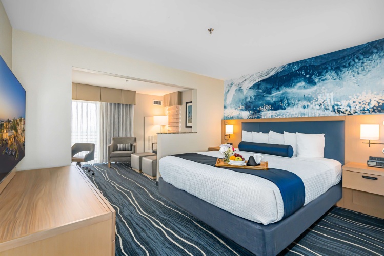 Double Suite