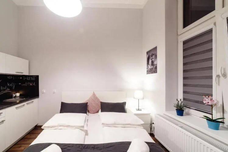 2 Nights Apartments