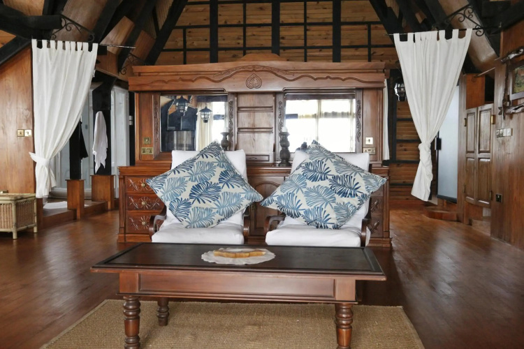 La Digue Emerald Villa