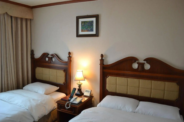 New Chonji Hotel