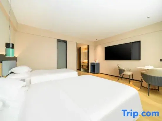 Standard Twin Family room