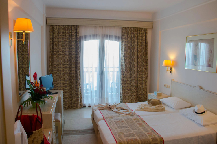 Creta Star Hotel
