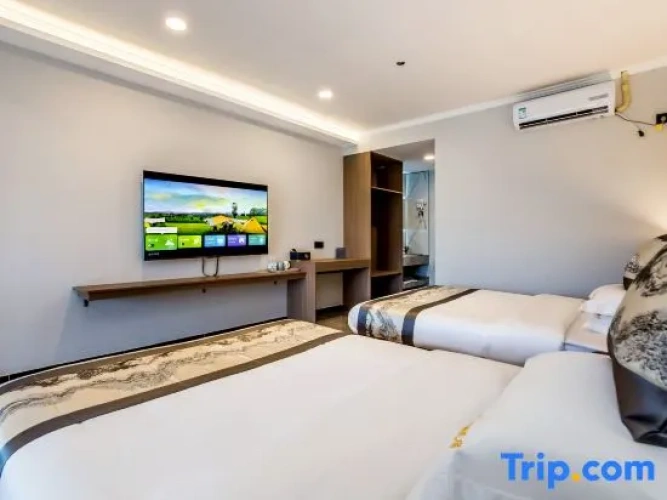 Standard Family room
