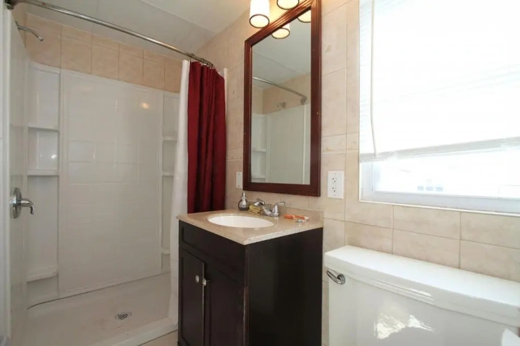 3 Bedrooms Cottage