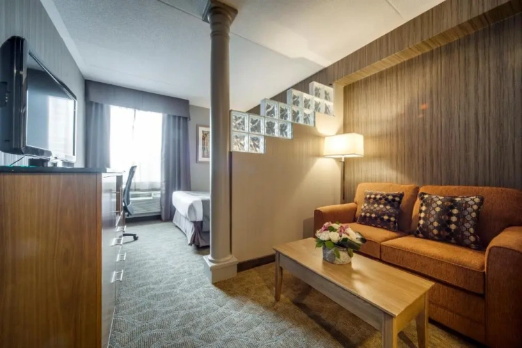 Double Suite