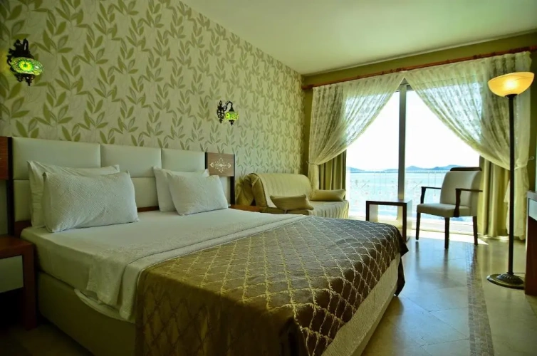 Standard Double room with sea view