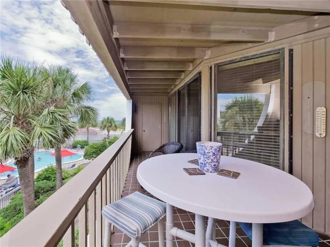 Hibiscus 201D - Two Bedroom Condo