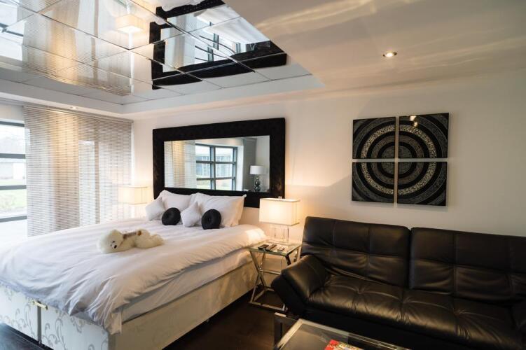 Leverhulme HotelOver view