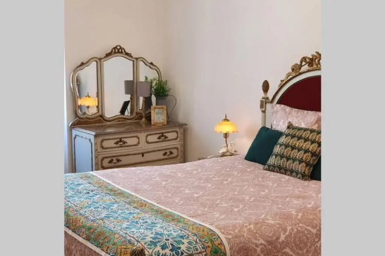 Charming Clérigos Studio