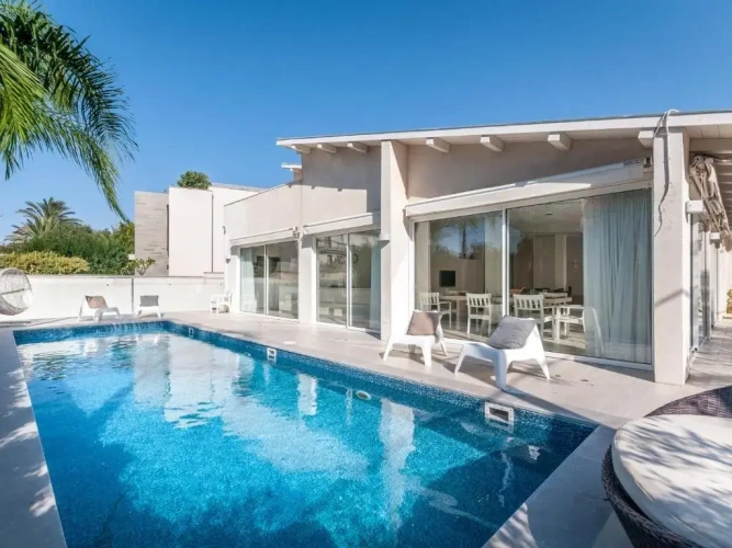 Villa