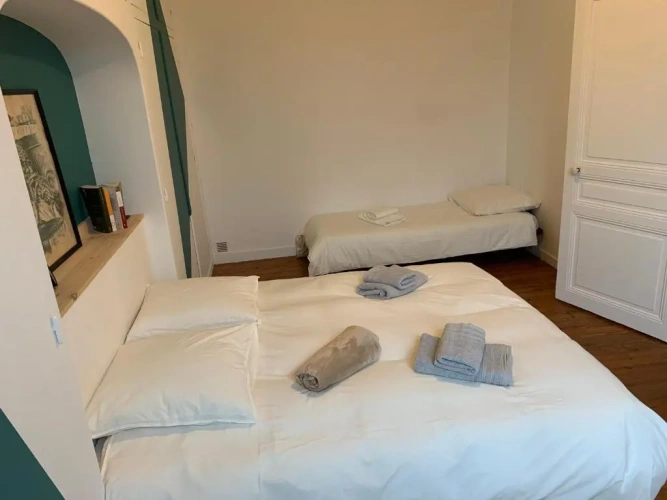 2 Bedrooms Cottage