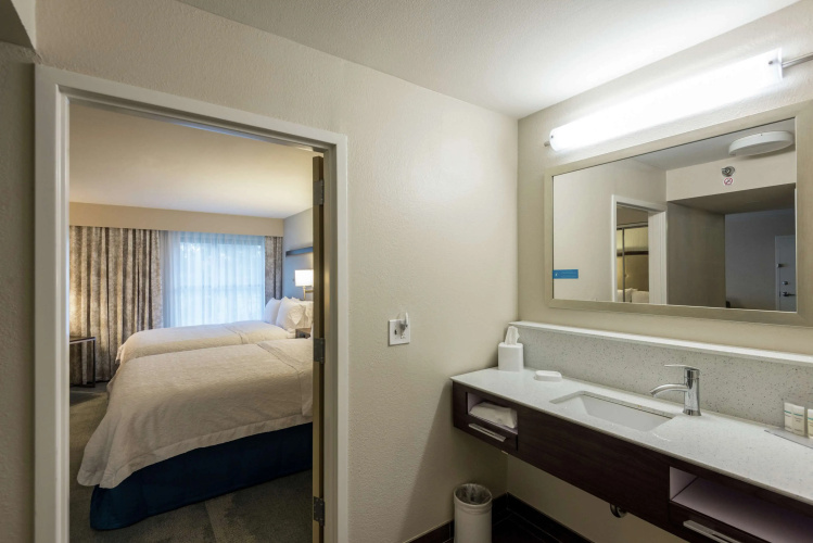 Hampton Inn & Suites Jackson-Coliseum