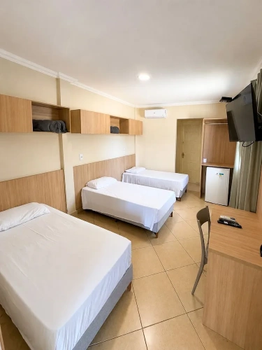 Standard Triple room with city view