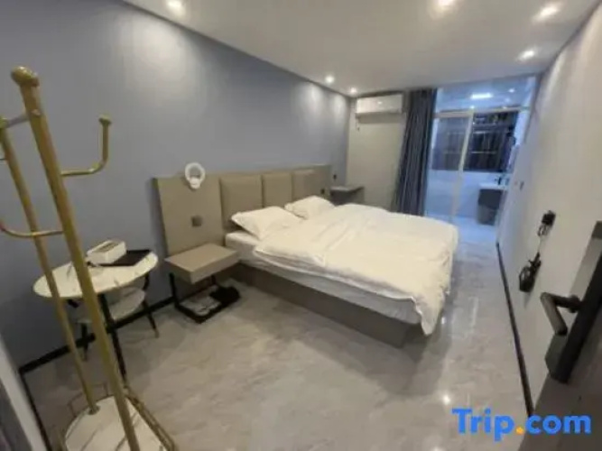 Xiying Apartment