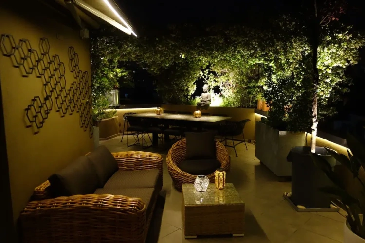 Standard Penthouse room with balcony and with city view