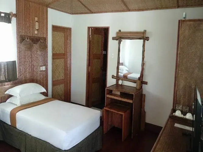 Imperial Jade Hotel
