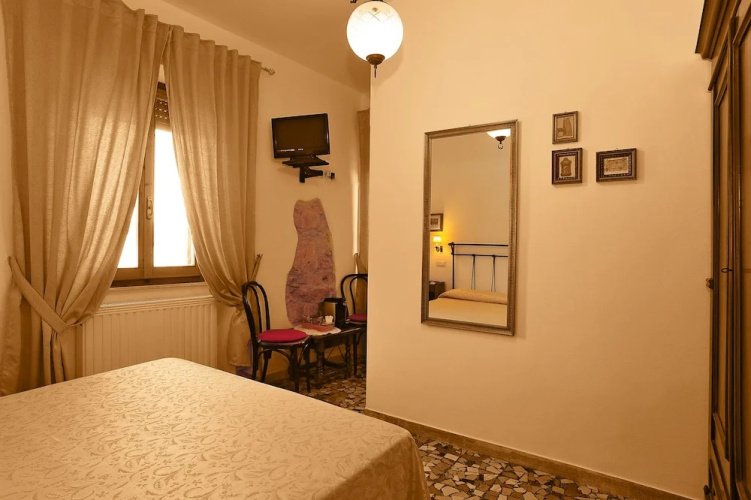 Camere Saturnia