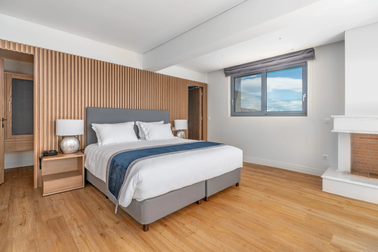 Glyfada Riviera Hotel