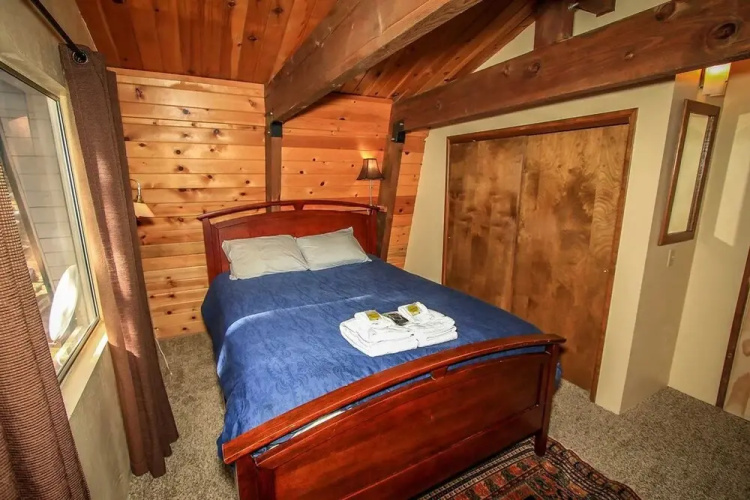 Three Bears Cabin 1574 by RedAwning