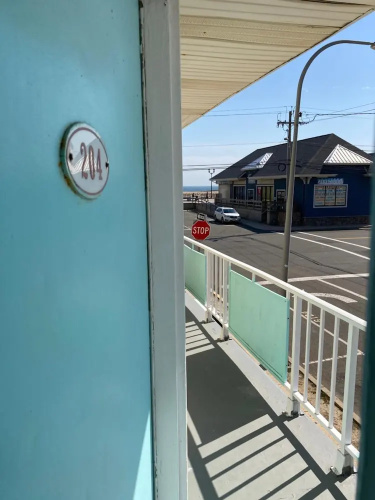Surfside Motel